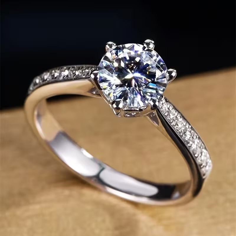 Women's 1/2/3 Carat Moissanite Micro Inlay Six-Clawed Ring